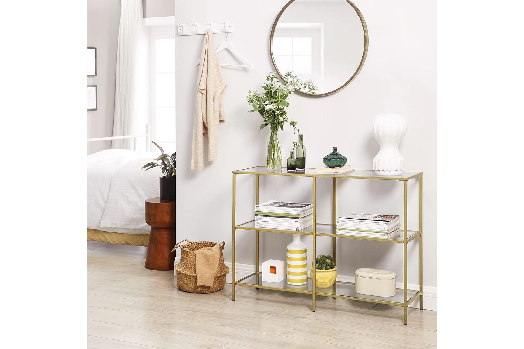 Dallas Gold Metal Dekoratif Cam Raflı Dresuar 120×30×90